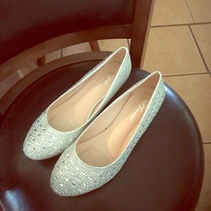 Forever dress women’s wedge shoes